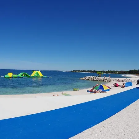 아파트 Melita Valbandon