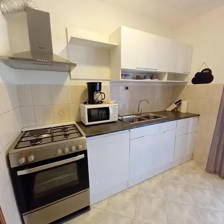 Apartment Melita Valbandon