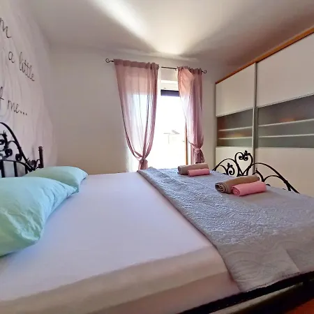 Melita Apartment *